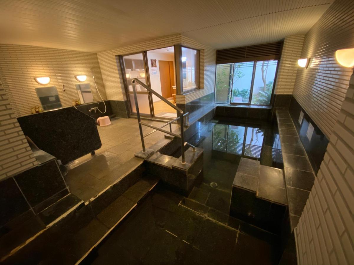 Atami Onsen Guest House Megumi Atami (Shizuoka) Exterior foto